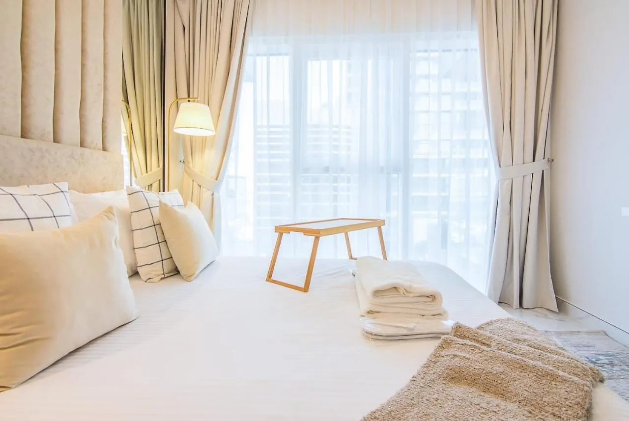 Brand New 1Br Apartment - Beachfront Sunrise Bay - P203T2 Dubaj